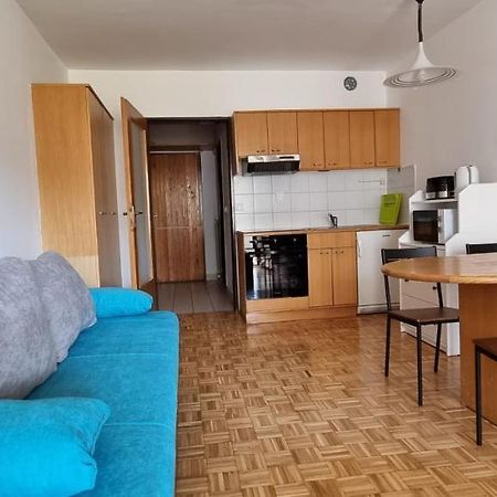 Apartma Luka With Private Parking Apartment Izola Bagian luar foto